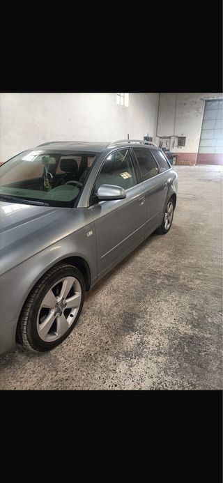 Vendo audi a4 en buen estadolo tiene todo cambiado