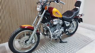 YAMAHA XV 1100 VIRAGO