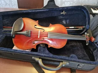 Viola de luthier con estuche, arco y almoadilla