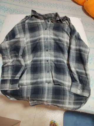 Camisa de cuadros Primark.