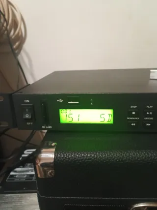 Grabador Reproductor Digital Negra modelo fs-2960g