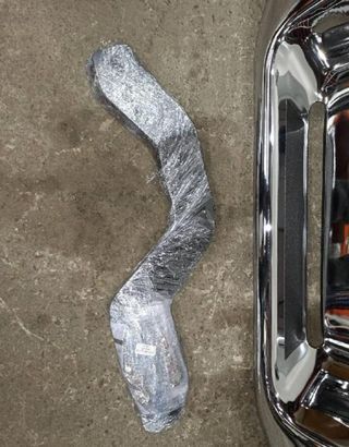 385675 paragolpes trasero 85014vk401 nissan pickup