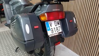 HONDA PAN EUROPEAN ST 1100