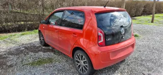 Volkswagen up! 2014