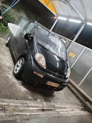 Opel Vivaro 2002