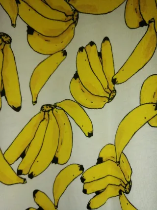 Camiseta larga con estampado de plátanos