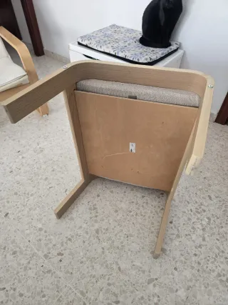 Sillón reclinable con reposapiés