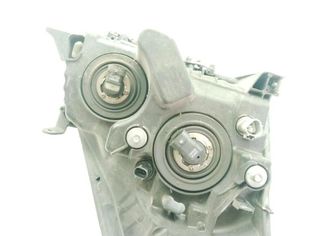 22827760 faro izq toyota corolla 2.2 d-4d (aur10_)