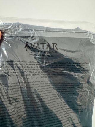 Camiseta Avatar Fuego y Ceniza Talla L