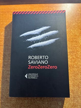 Set libri di Roberto Saviano