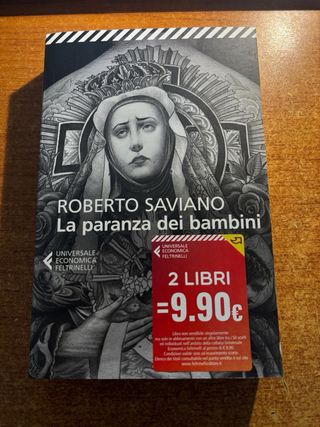 Set libri di Roberto Saviano