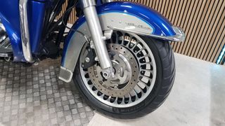 HARLEY DAVIDSON ELECTRA GLIDE ULTRA CLASSIC