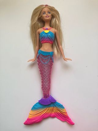 Barbie Sirena Arcoíris