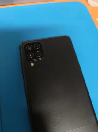 Samsung Galaxy A12