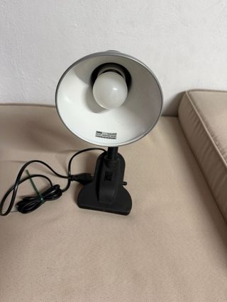 Flexo Pinza Gris Bombilla Incluida