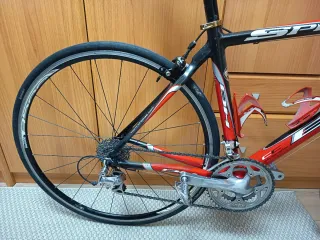 Bicicleta de carretera BH