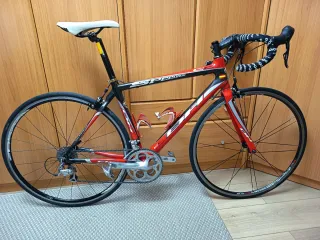 Bicicleta de carretera BH