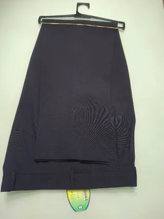 Pantalón de chico talla 50 nuevo