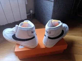 Nike Blazer Mid 77 Hombre Blancas Originales Madri