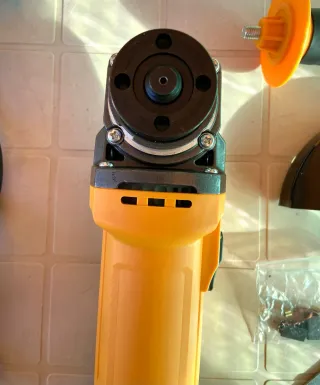 Se venden dos radiales, 85€ nuevas si usar