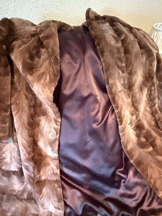 Chaquetón pelo corto marrón