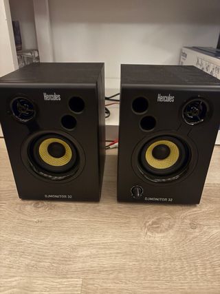 Hercules DJControl Inpulse 200 Kit