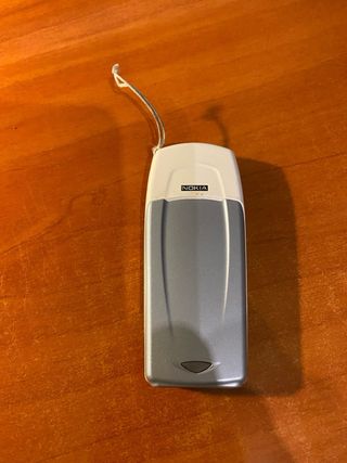 Teléfono Móvil Nokia Plata Cargador