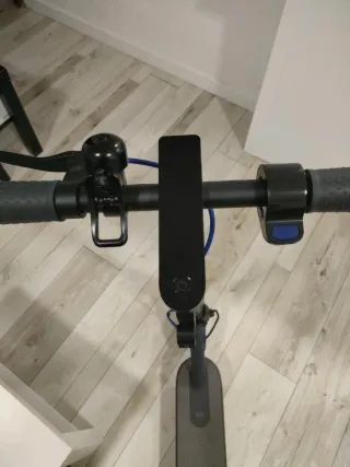 Patinete Eléctrico Mi Electric Scooter 3