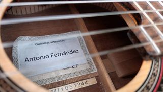 Guitarra Clasica Antonio Fernandez electroacustica