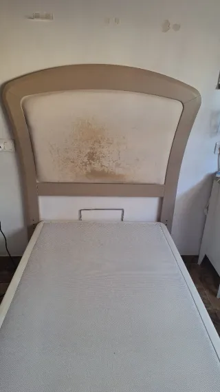 Canapé polipiel blanco y madera 90