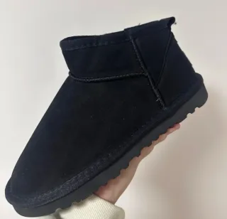 Botas UGG Negras Talla 39
