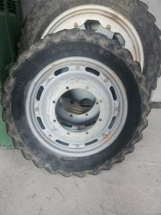 Ruedas Case Maxxum 130 CVX