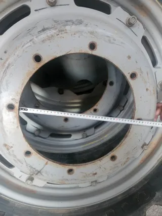 Ruedas Case Maxxum 130 CVX