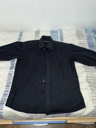 Camisa de vestir negra