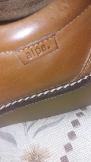 Zapatos de piel marrones