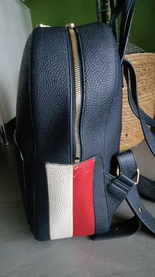 Zaino Tommy Hilfiger Blu con Logo Oro