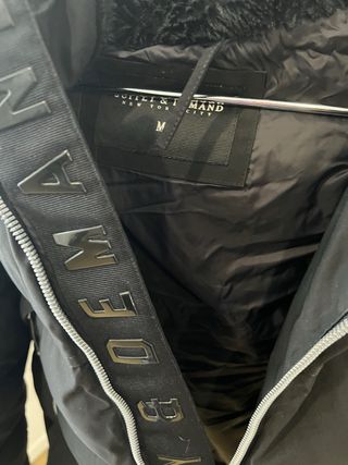 Anorak joven negro con forro