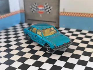 Coche Majorette VW K70 Azul