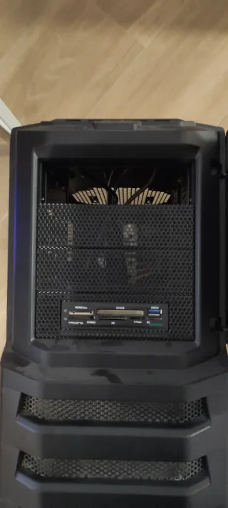 Caja PC + Placa Base + CPU + Disipador