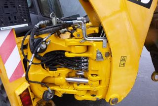 Retroexcavadora JCB 4CX ECO