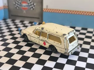Ambulancia DS 21 Majorette