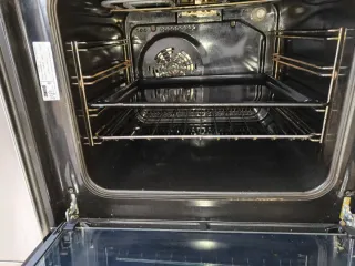 Horno Zanussi como nuevo