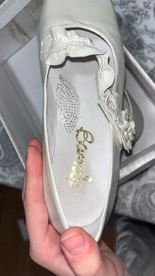 Zapatos Bambi Niña Comunión Beige