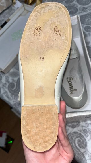 Zapatos Bambi Niña Comunión Beige