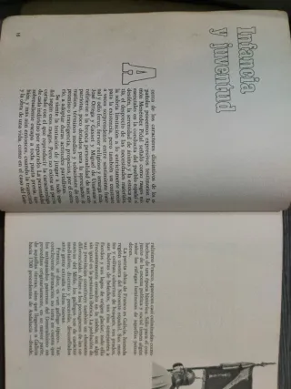 Libro de la vida de franco con fotos.