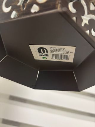 Portavelas decorativo de metal y cristal