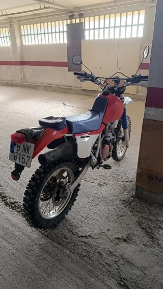 Honda XR 600 Enduro/Motocross