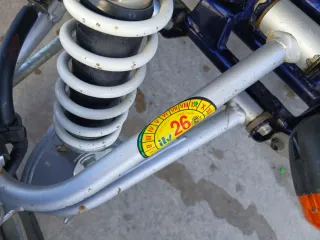 Suzuki LTZ 400 Quad Blanco itv asta agosto 2026