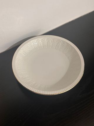 Vajilla porcelana oro y blanco