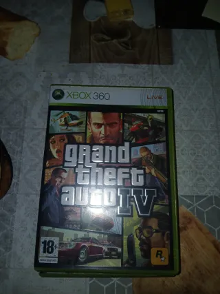 Grand Theft Auto IV Xbox 360 Sin manual ni mapa
